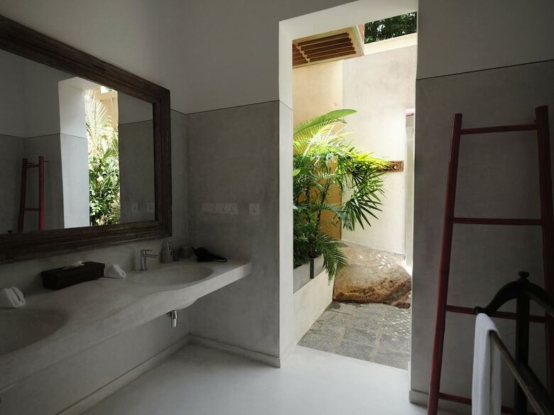Villa Space