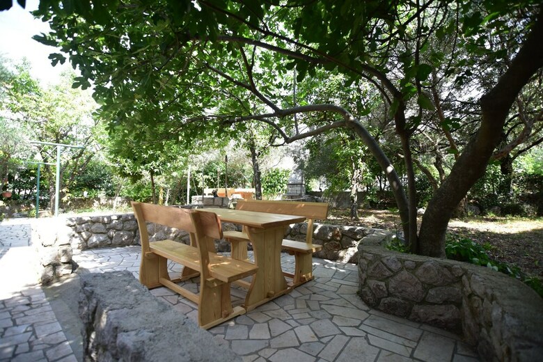 Apartments Gorast