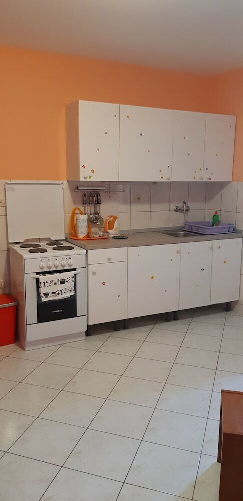Apartments Petri?