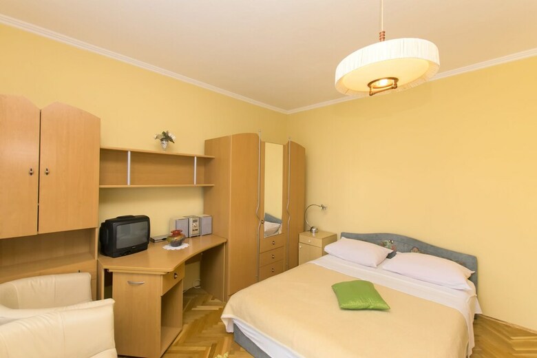 Apartments Ivan