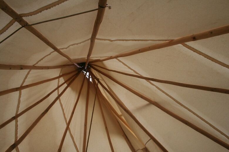 Hotel Larkhill Tipis And Yurts
