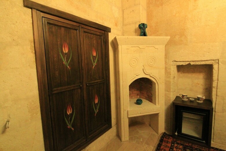 Hotel Tafana Cave & Stone Lodge