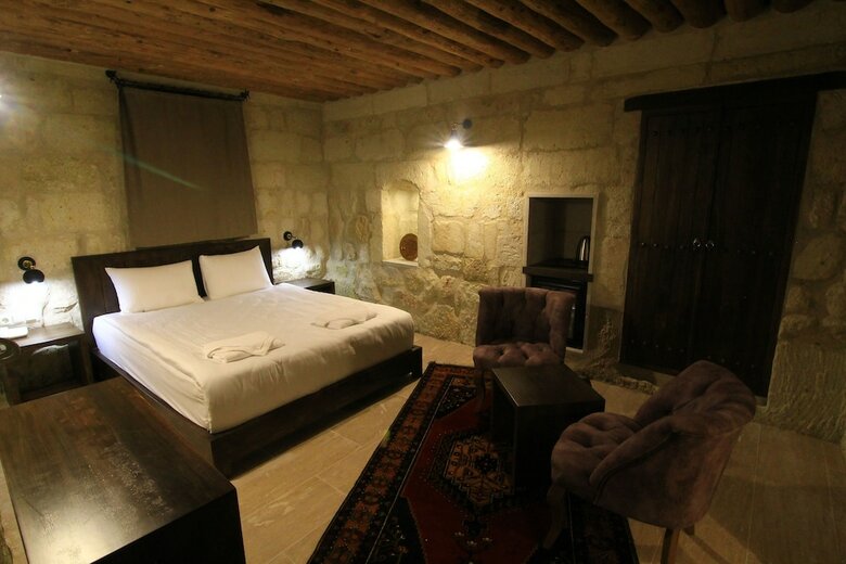 Hotel Tafana Cave & Stone Lodge