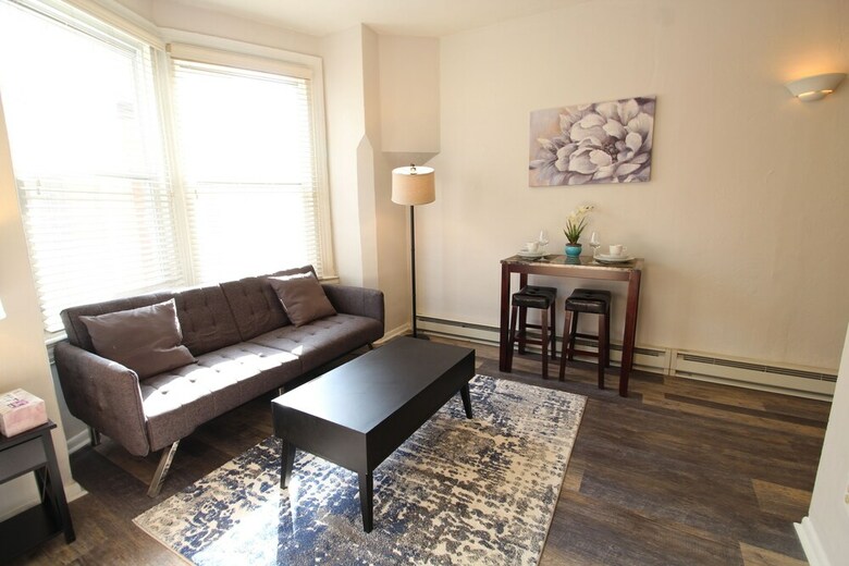 Midtown Suites