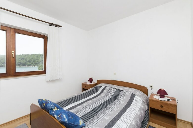Apartments Davor