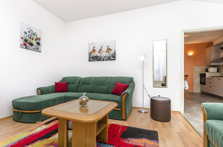 Apartments Gorana