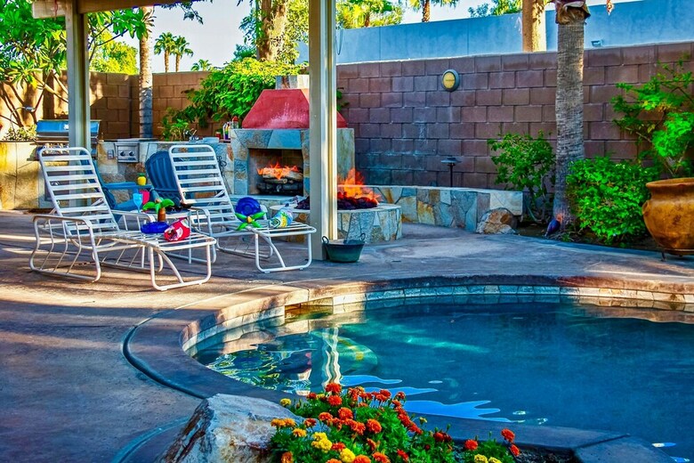 Gemini Of The Desert Five Bedroom House