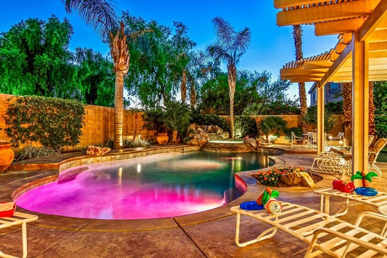 Gemini Of The Desert Five Bedroom House