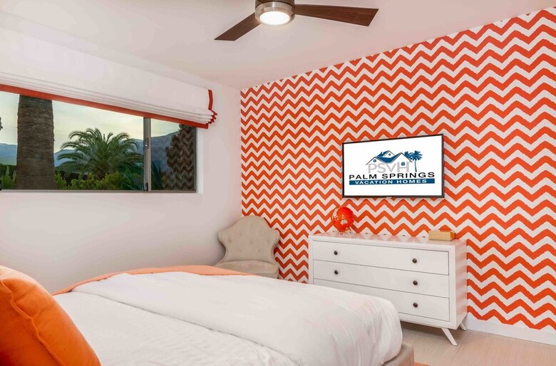 Ps Desert Indulgence Three-bedroom House