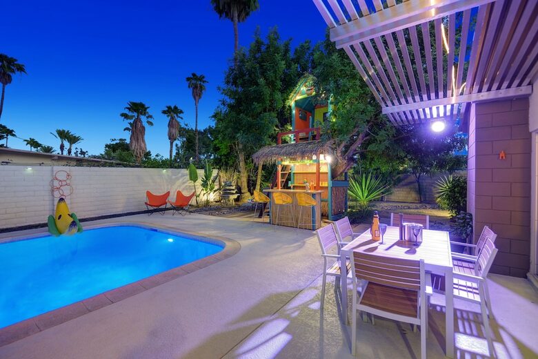 Banana Cabana Palm Springs Three Bedroom House