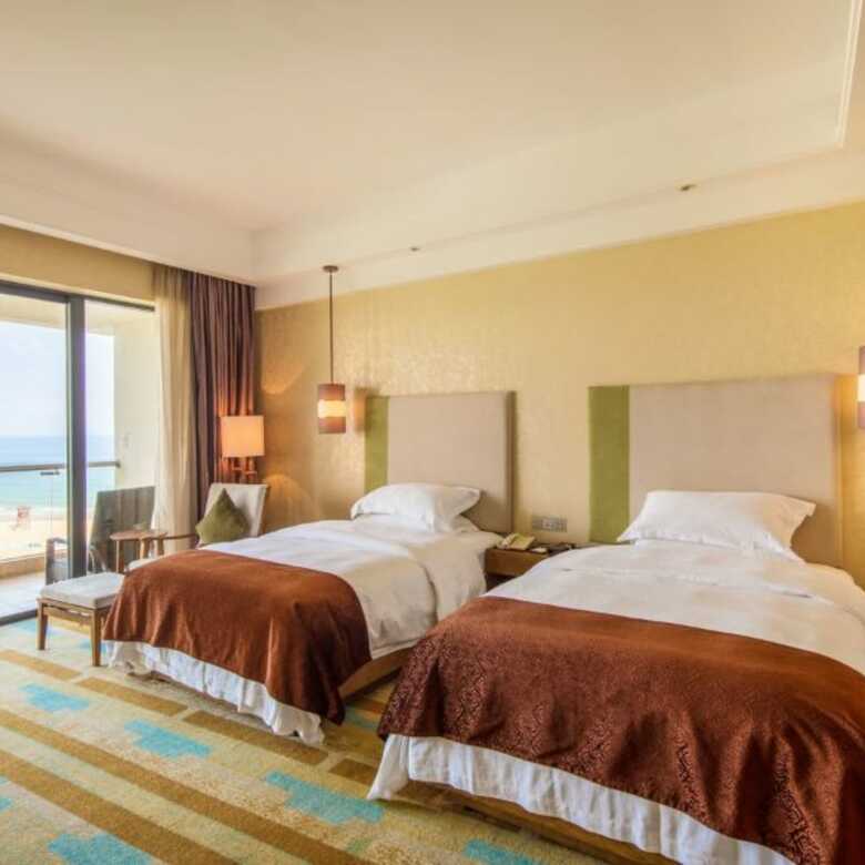Days Hotel & Suites Yangjiang