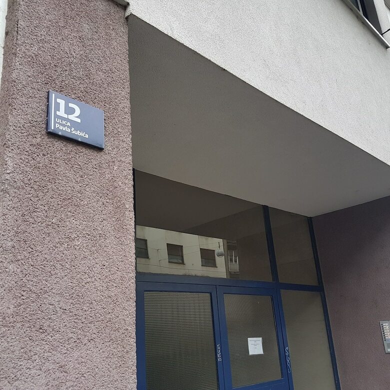Apartment Relo