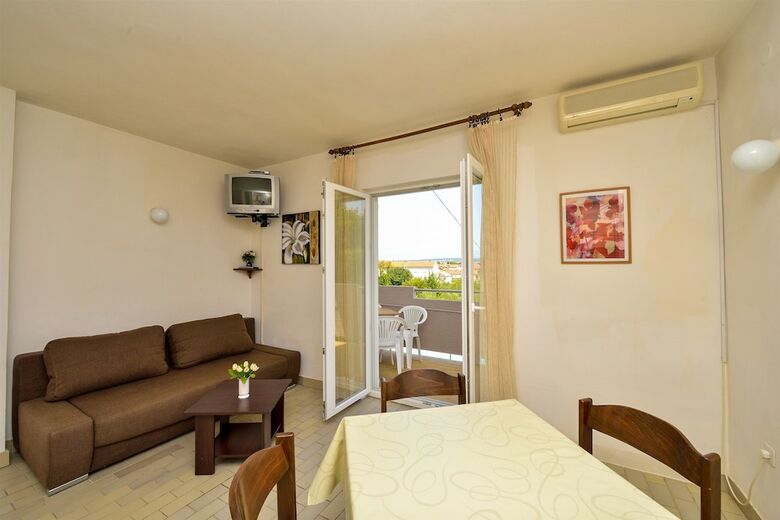 Apartments Villa Ana