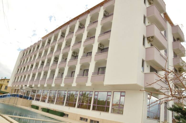 Merry Hotel