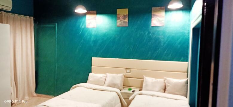 Hostal Agata Hostel