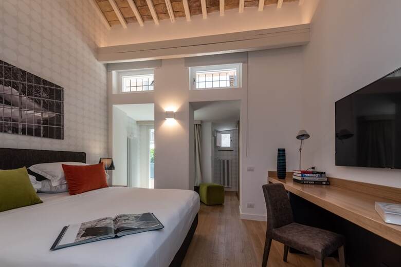 Hotel Laurina 33