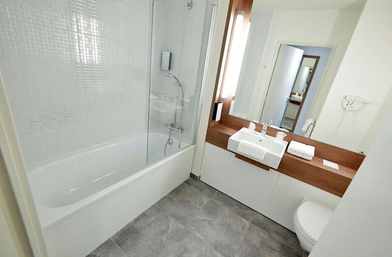 Hotel Campanile Montargis - Amilly