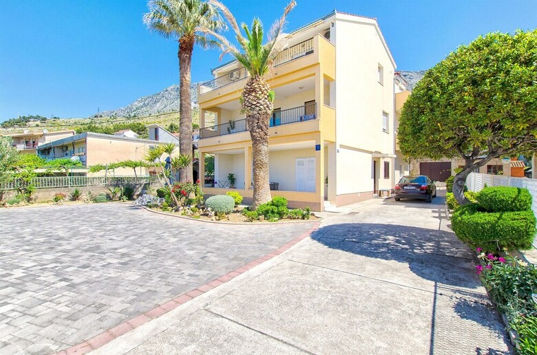 Apartments Sanda