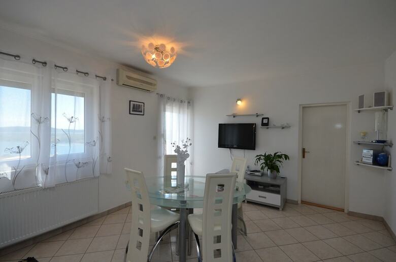 Apartments Divna
