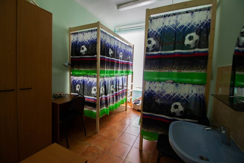 Hostal Hostel Champion