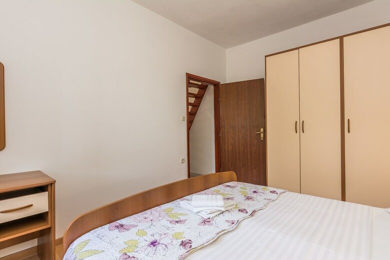 Apartments Ivan