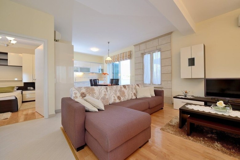 Apartments Dyana