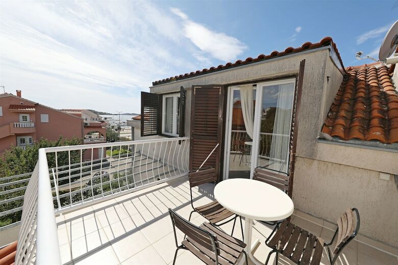 Apartments Botanica