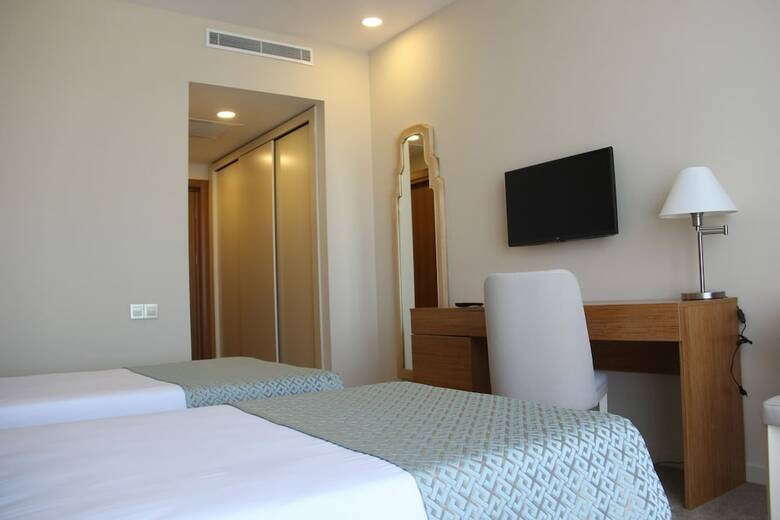 Hotel Khazar Inji