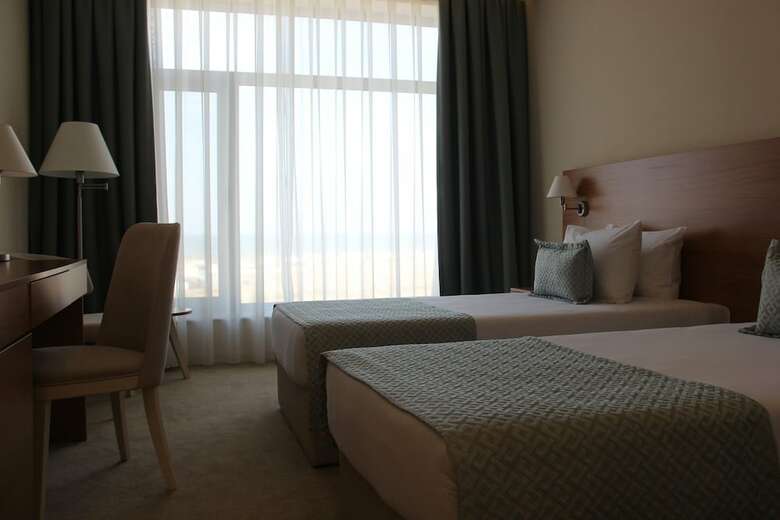 Hotel Khazar Inji
