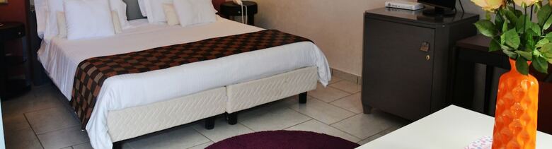 Andris Hotel