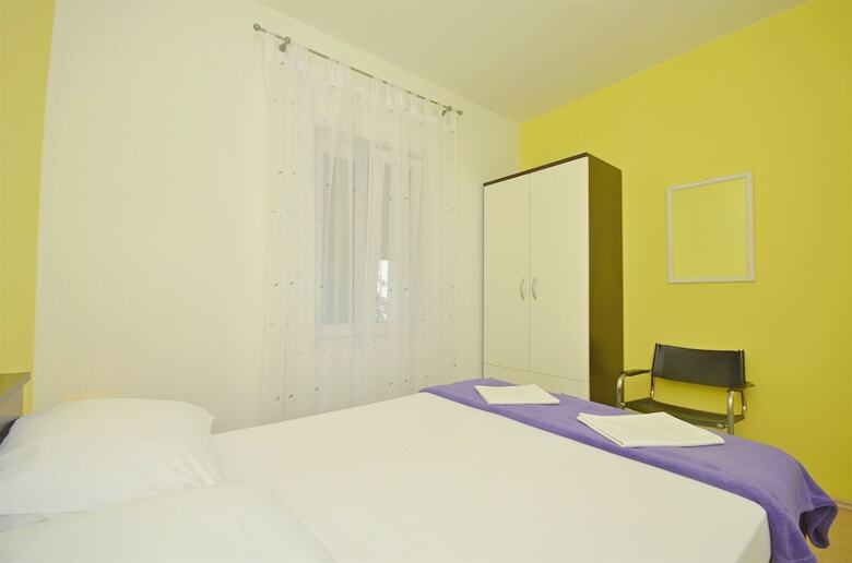 Apartment Radenka