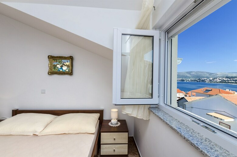 Apartment Anika