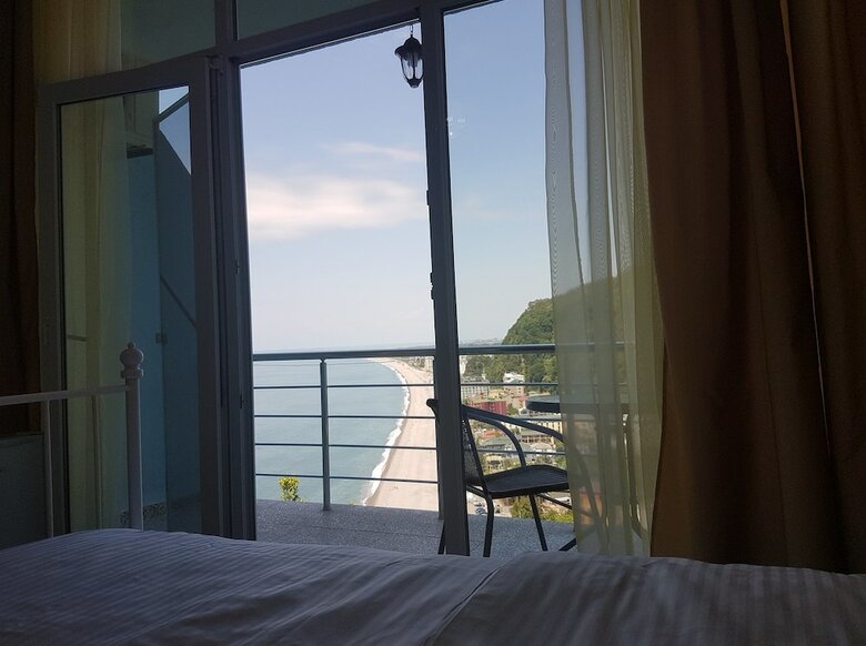 Hotel Calypso Kvariati Inn