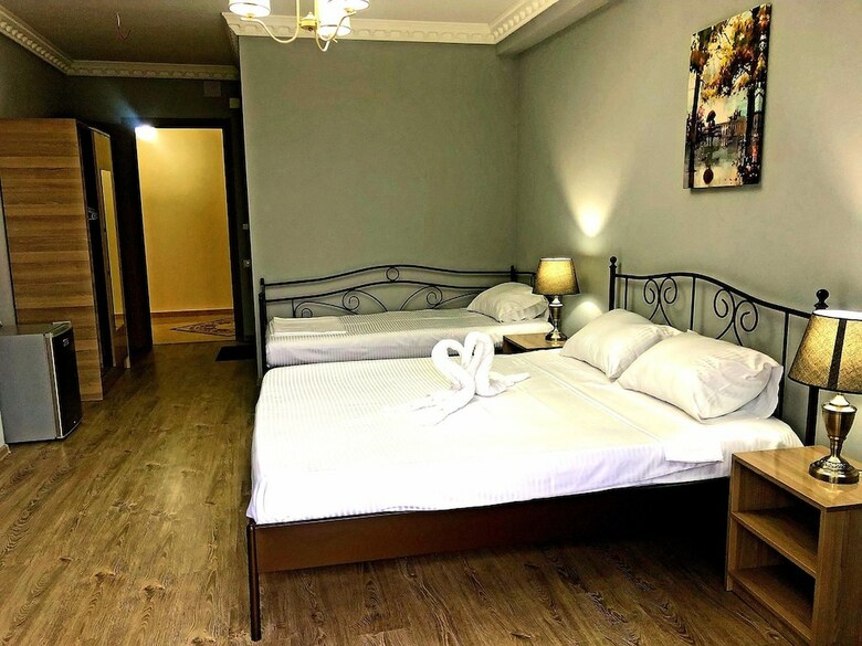 Hotel Calypso Kvariati Inn