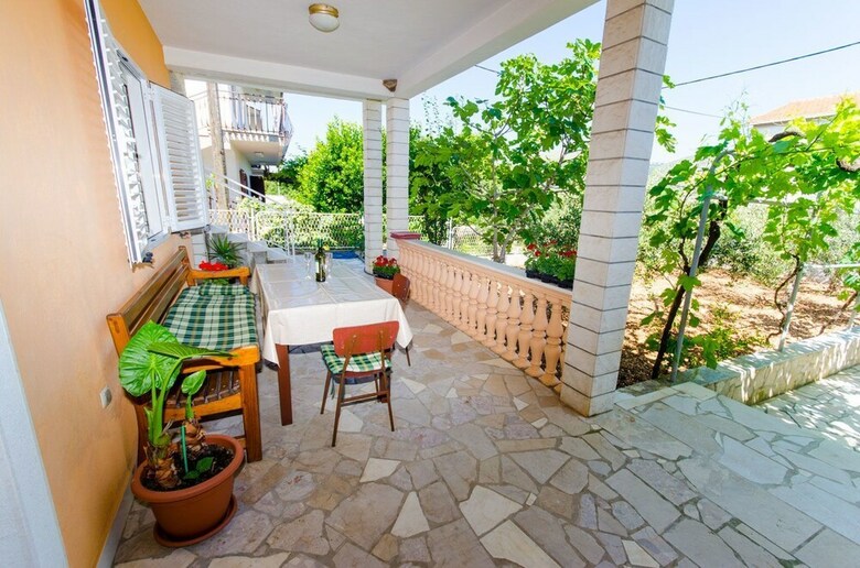 Apartments Ivana
