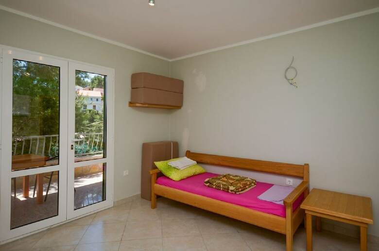 Apartments Ivo