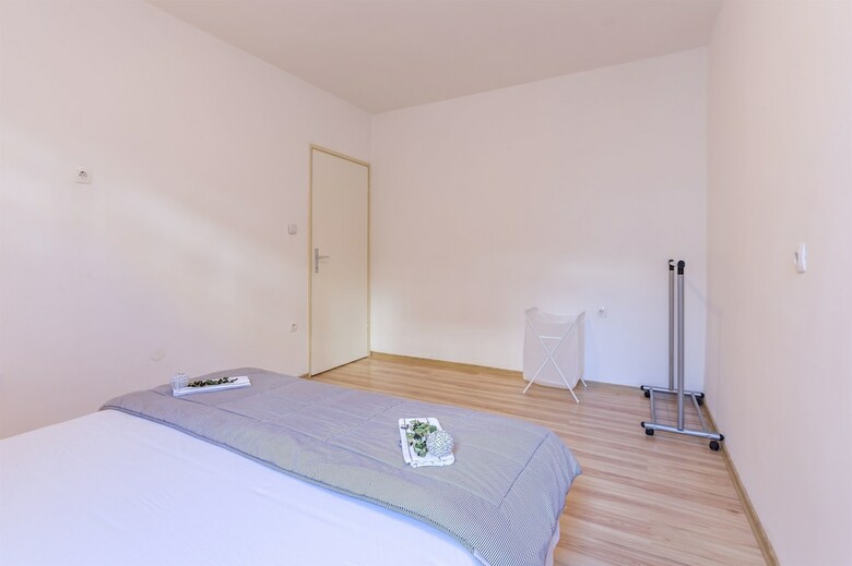 Apartment Dalmacija S Bazenom