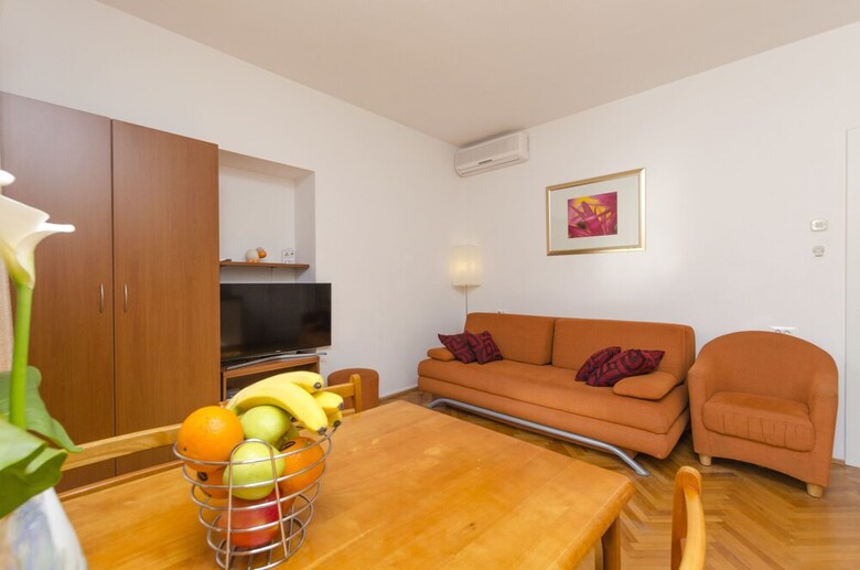 Apartments Sr?an