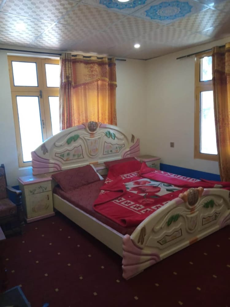Hotel Green Palace Guest House Malam Jabba