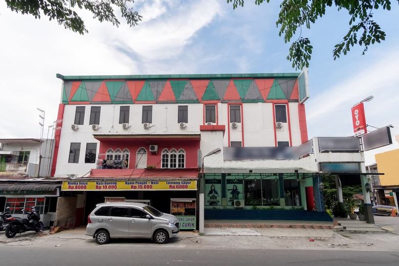 Hotel Oyo 711 Salam Residence Syariah