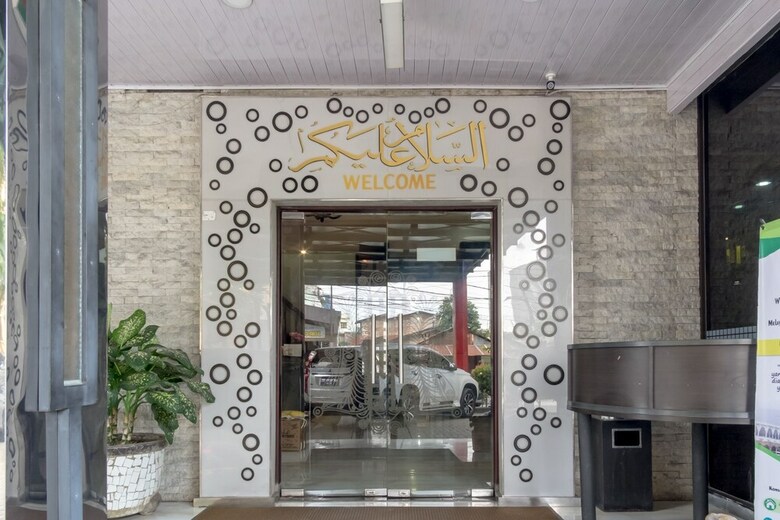Hotel Oyo 711 Salam Residence Syariah