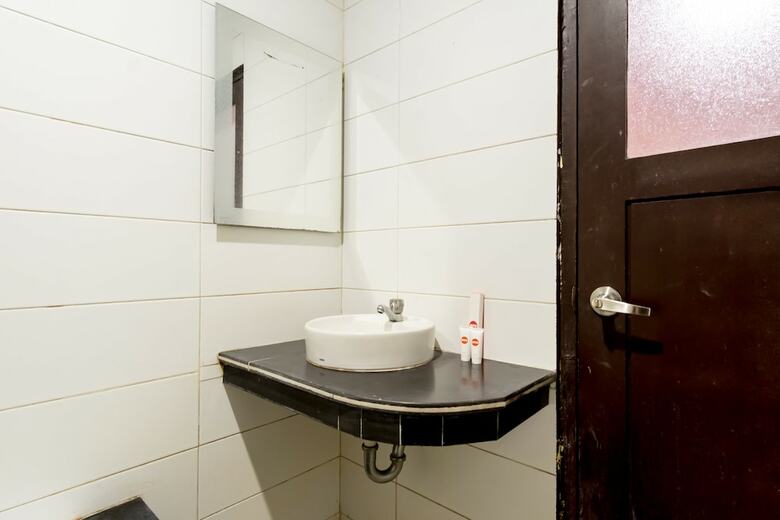 Hotel Oyo 711 Salam Residence Syariah