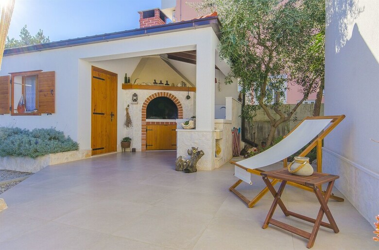Apartamentos House Nono