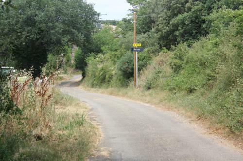 Gite De Bezut