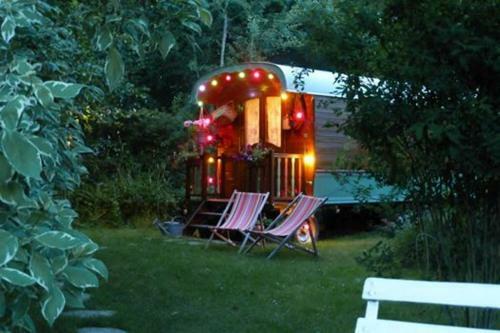 Bed & Breakfast Roulottes Du Rouard
