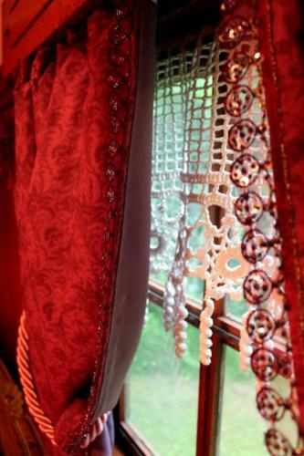 Bed & Breakfast Roulottes Du Rouard