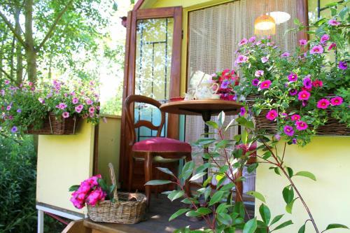 Bed & Breakfast Roulottes Du Rouard