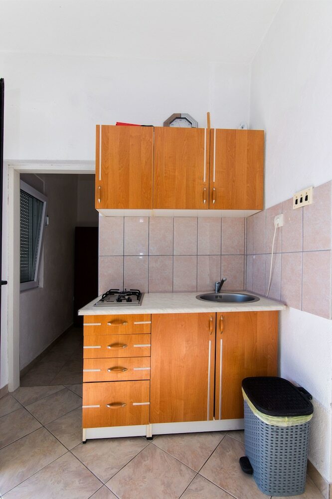 Apartments La?tro