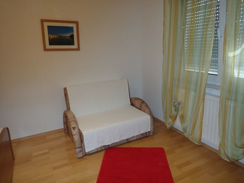 Apartamentos Asja-on Quiet Location And With Beautiful Garden