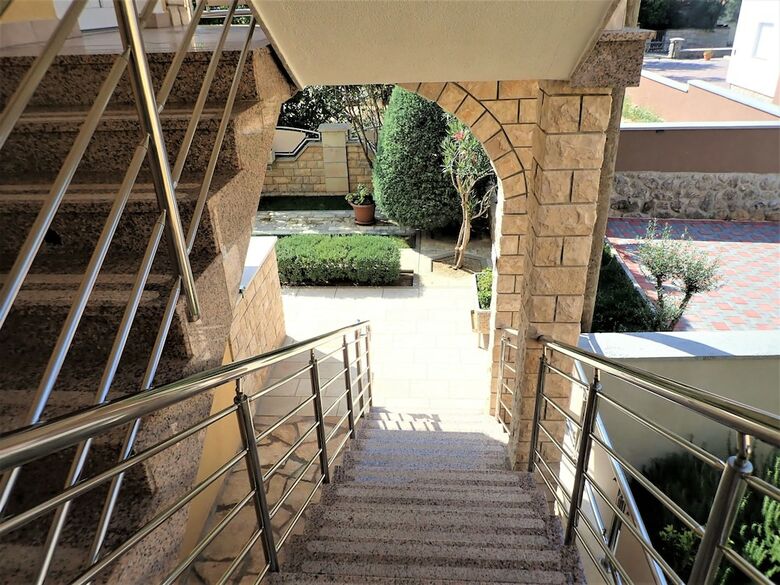 Apartamentos Asja-on Quiet Location And With Beautiful Garden